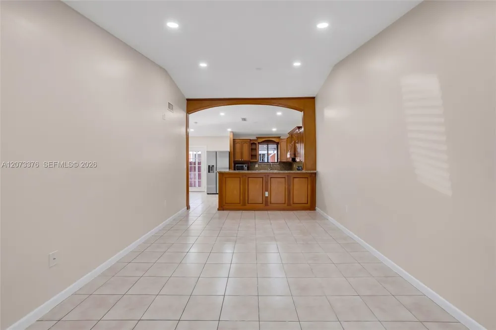 10212 NW 129th St Hialeah Gardens, FL 33018