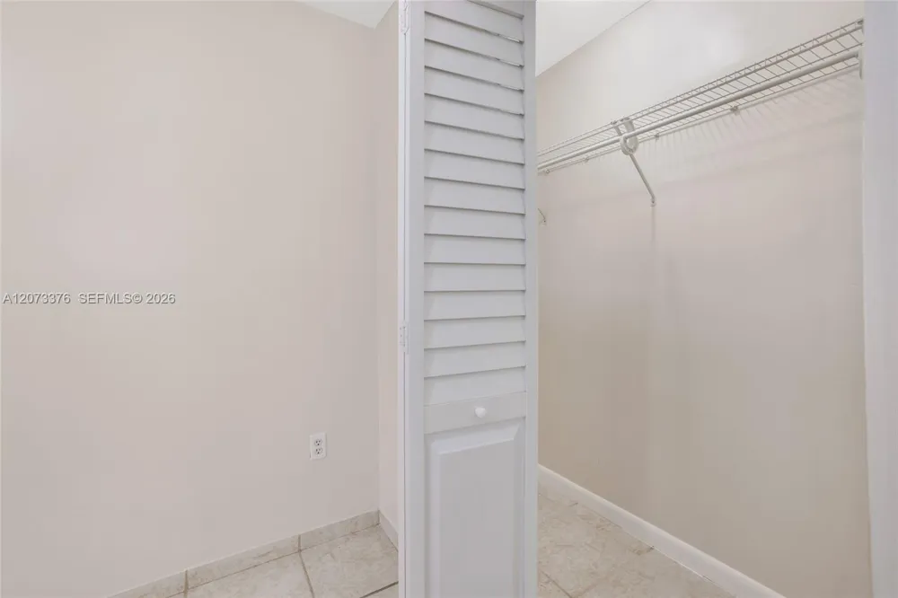 10212 NW 129th St Hialeah Gardens, FL 33018