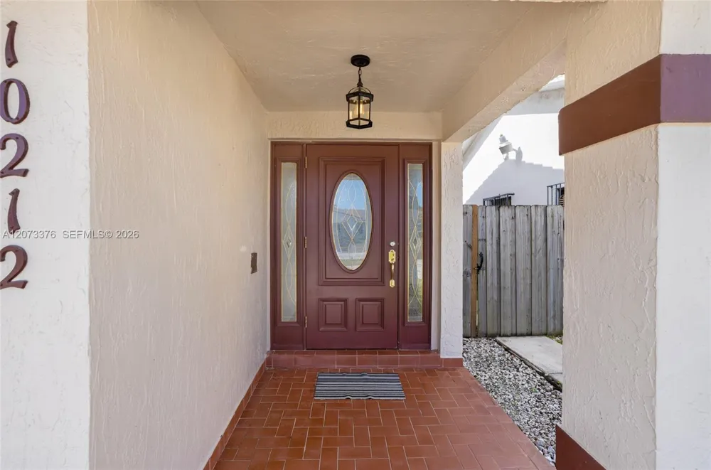 10212 NW 129th St Hialeah Gardens, FL 33018