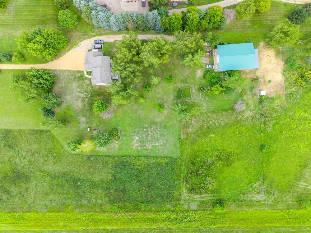 7531 E 250th Street Elko New Market, MN 55020