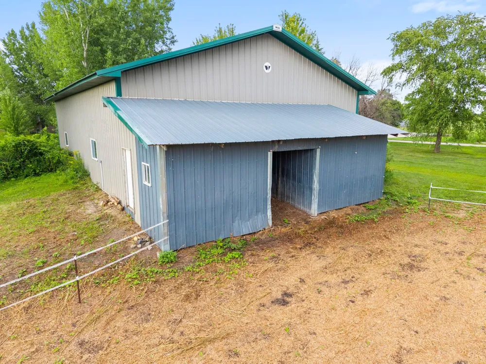 7531 E 250th Street Elko New Market, MN 55020