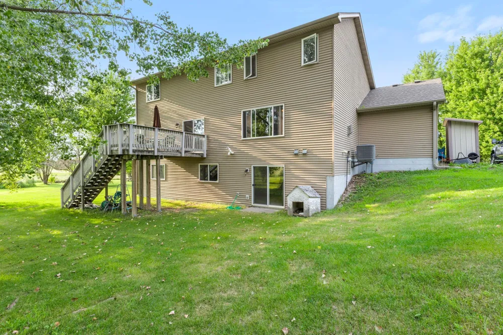 7531 E 250th Street Elko New Market, MN 55020