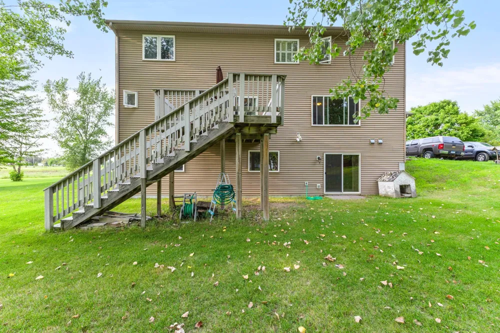 7531 E 250th Street Elko New Market, MN 55020