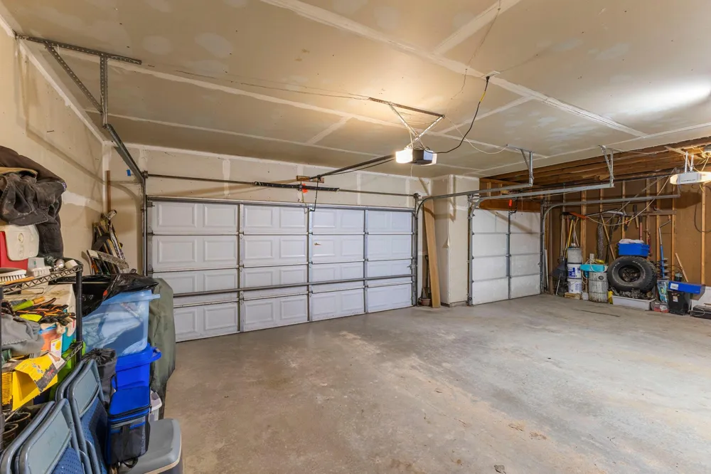 7531 E 250th Street Elko New Market, MN 55020