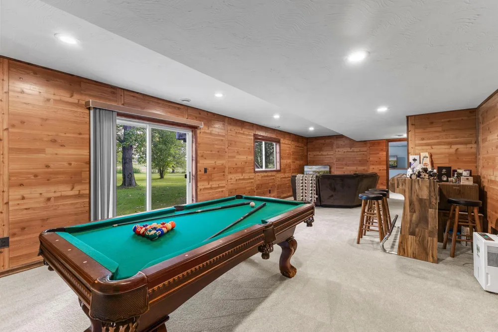 7531 E 250th Street Elko New Market, MN 55020