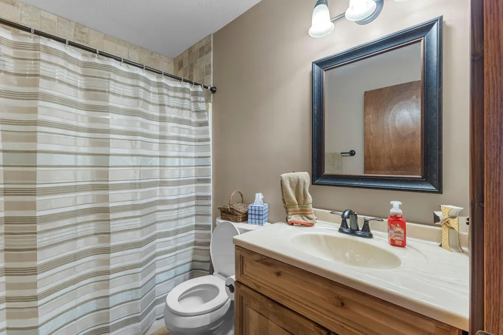 7531 E 250th Street Elko New Market, MN 55020