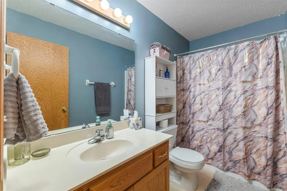 7531 E 250th Street Elko New Market, MN 55020
