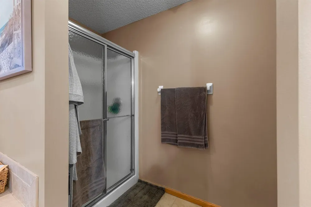 7531 E 250th Street Elko New Market, MN 55020