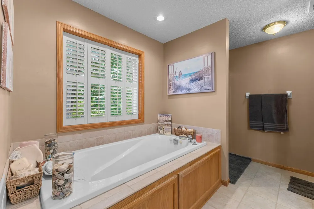 7531 E 250th Street Elko New Market, MN 55020