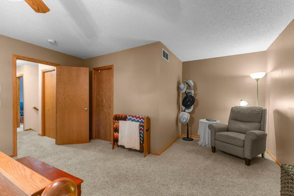 7531 E 250th Street Elko New Market, MN 55020