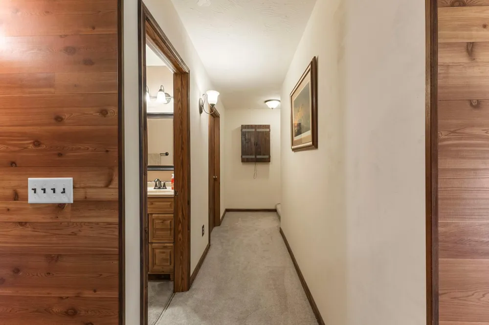7531 E 250th Street Elko New Market, MN 55020