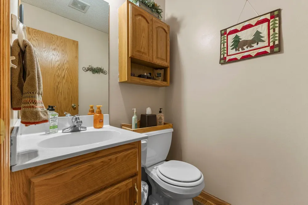 7531 E 250th Street Elko New Market, MN 55020