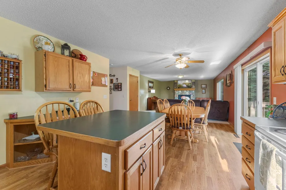 7531 E 250th Street Elko New Market, MN 55020
