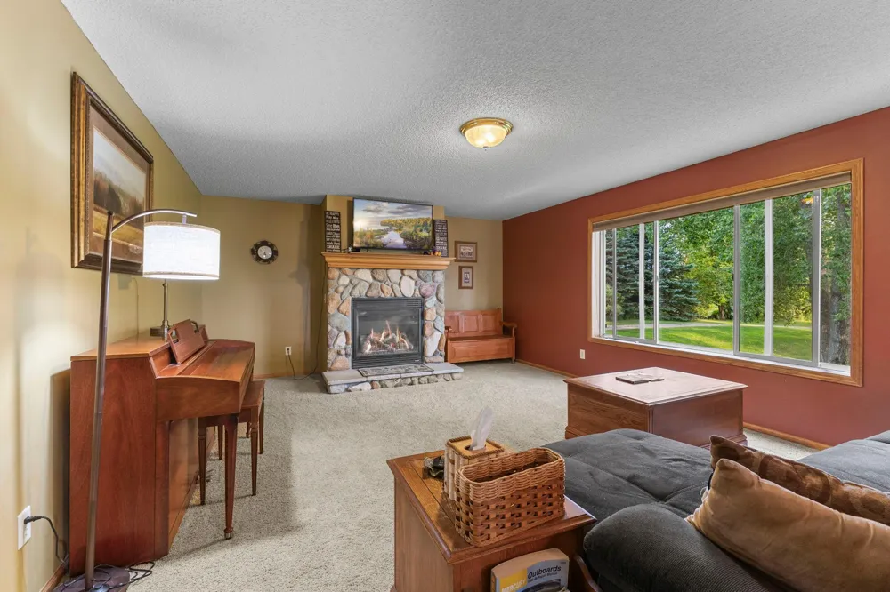 7531 E 250th Street Elko New Market, MN 55020