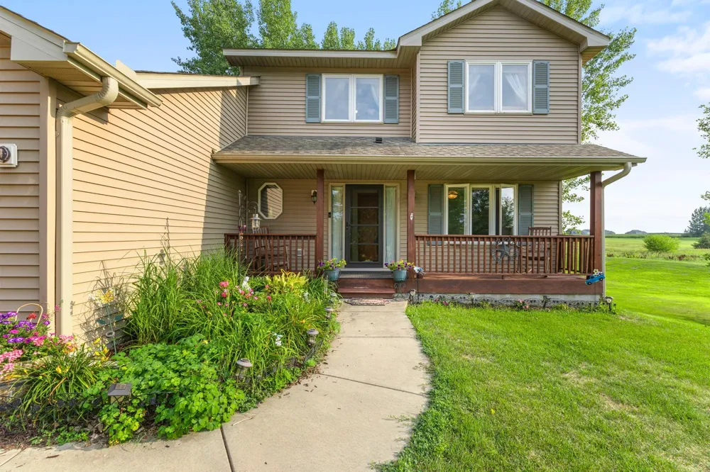 7531 E 250th Street Elko New Market, MN 55020