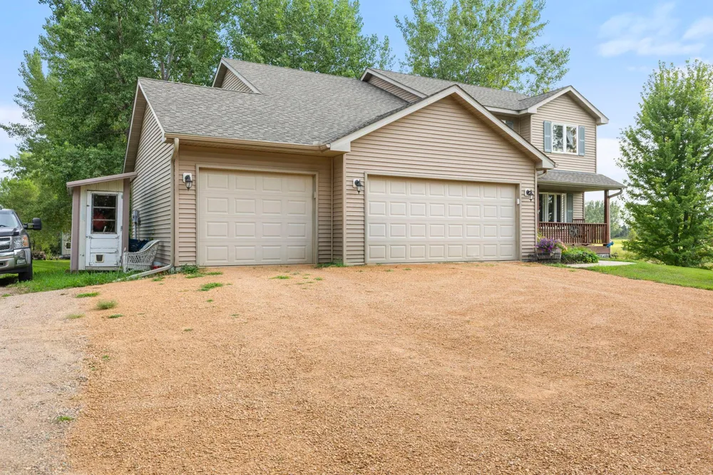 7531 E 250th Street Elko New Market, MN 55020