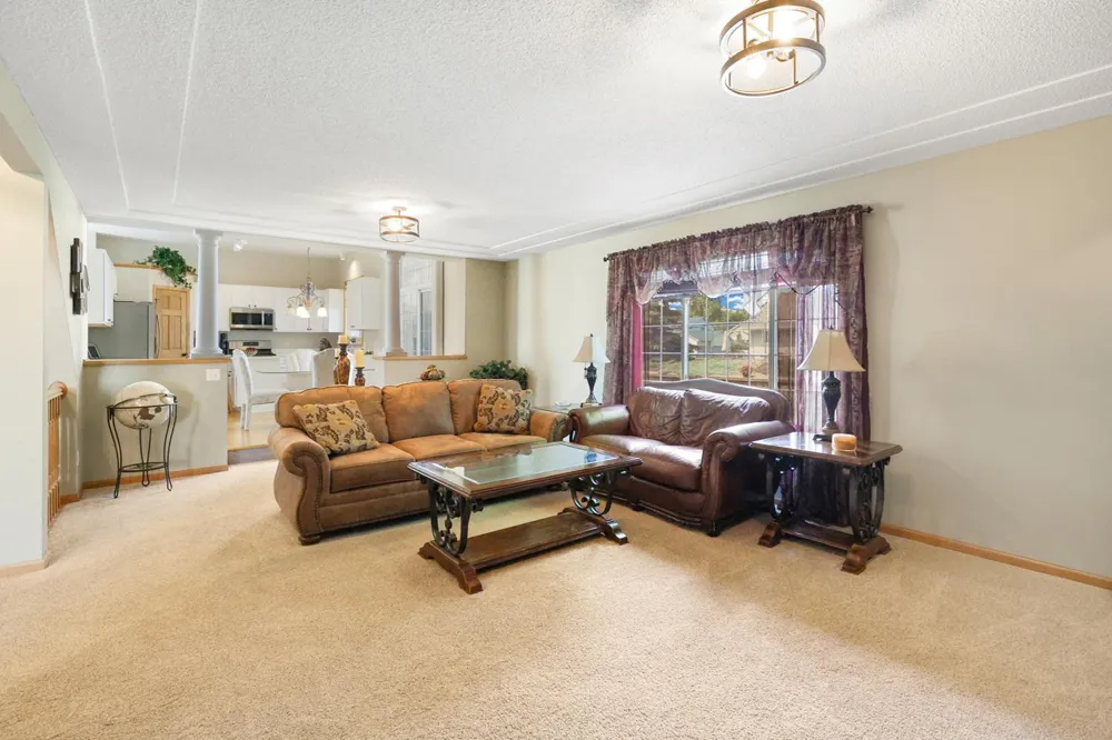 15751 Cicerone Path Rosemount, MN 55068