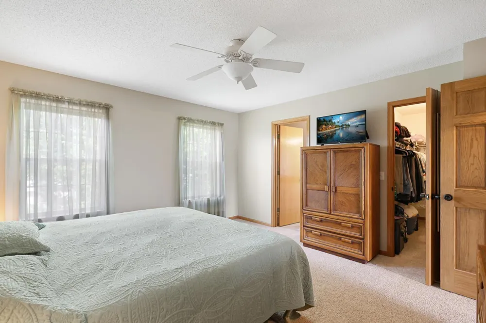 15751 Cicerone Path Rosemount, MN 55068