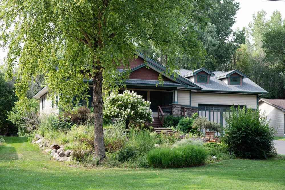 930 County Road C E Maplewood, MN 55109