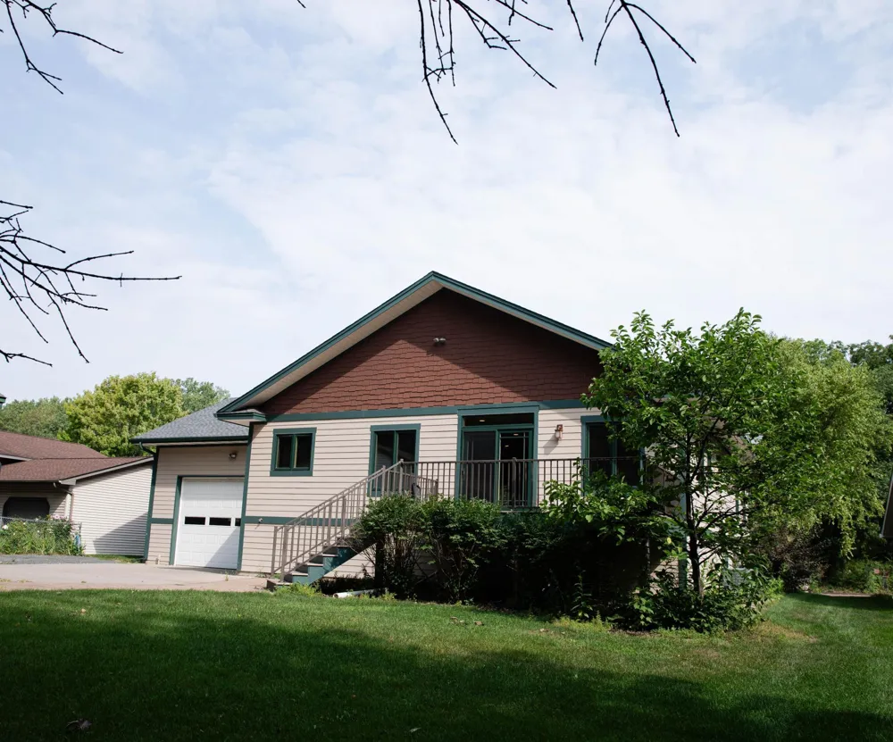 930 County Road C E Maplewood, MN 55109