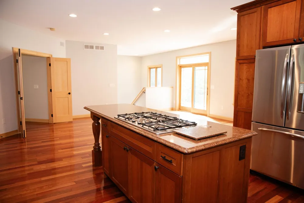930 County Road C E Maplewood, MN 55109