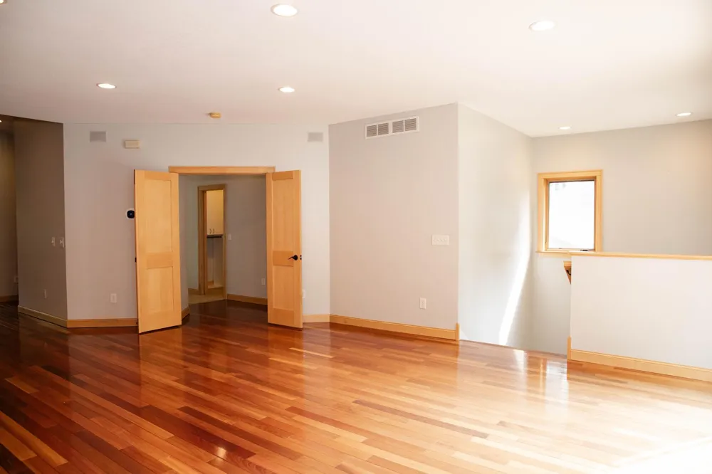 930 County Road C E Maplewood, MN 55109