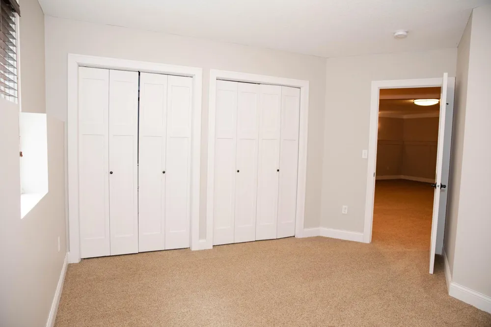 930 County Road C E Maplewood, MN 55109