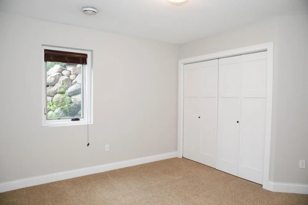 930 County Road C E Maplewood, MN 55109