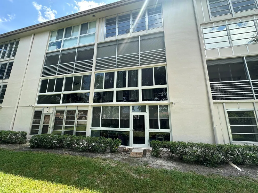1901 Bermuda Circle #B1 Coconut Creek, FL 33066