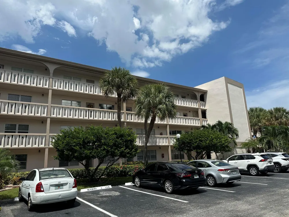 1901 Bermuda Circle #B1 Coconut Creek, FL 33066