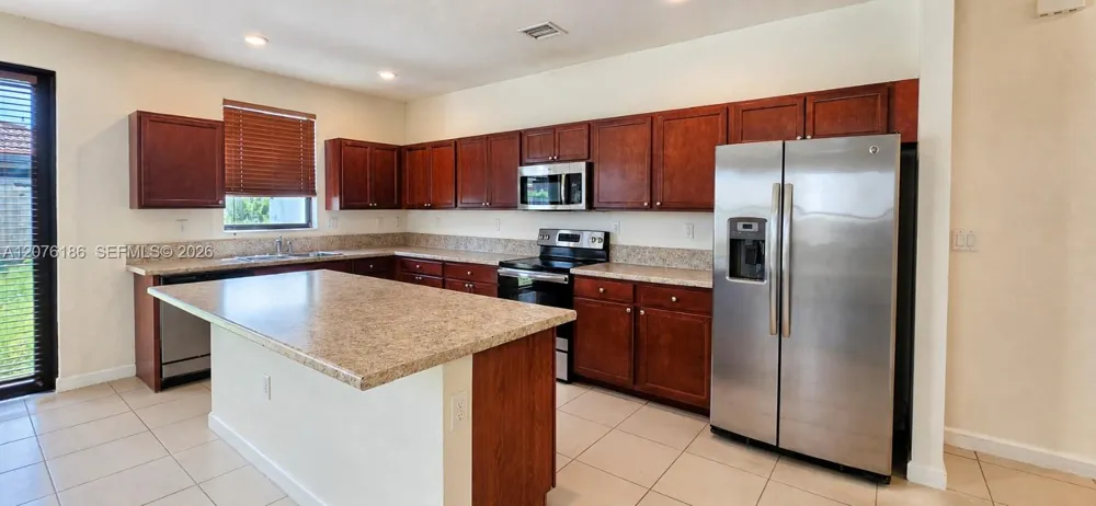 191 SE 35th Ave Homestead, FL 33033