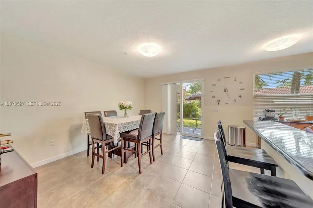 12434 NW Emerald Creek Mnr Plantation, FL 33325