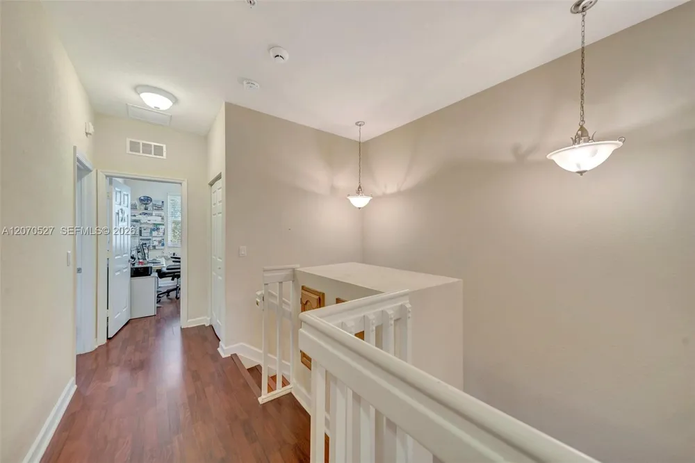 12434 NW Emerald Creek Mnr Plantation, FL 33325