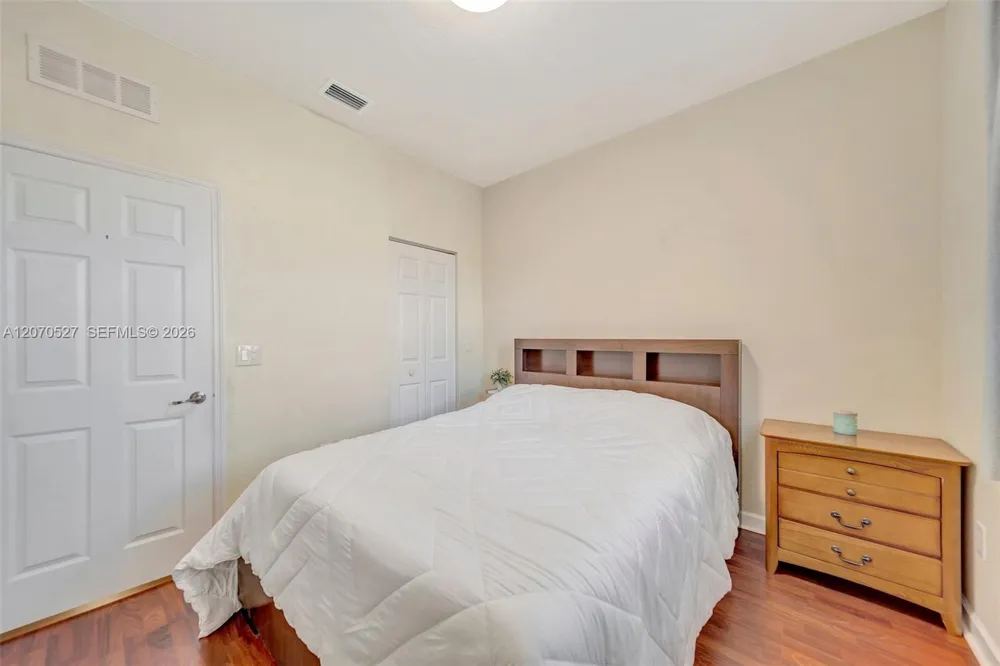 12434 NW Emerald Creek Mnr Plantation, FL 33325
