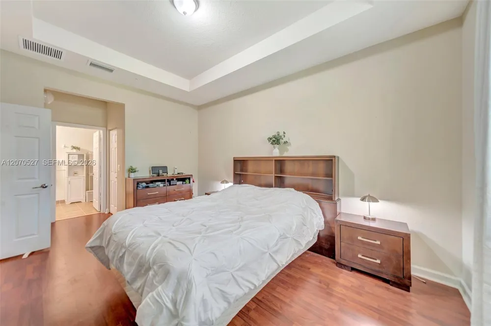 12434 NW Emerald Creek Mnr Plantation, FL 33325