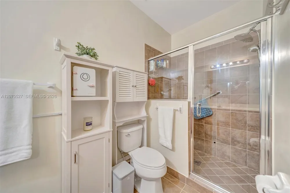 12434 NW Emerald Creek Mnr Plantation, FL 33325