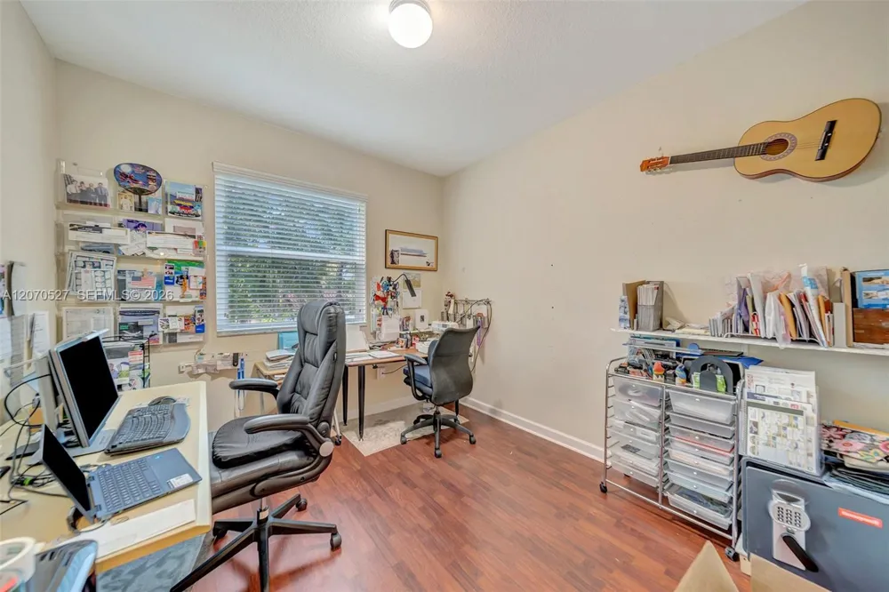 12434 NW Emerald Creek Mnr Plantation, FL 33325