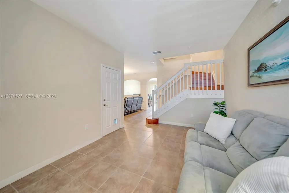 12434 NW Emerald Creek Mnr Plantation, FL 33325