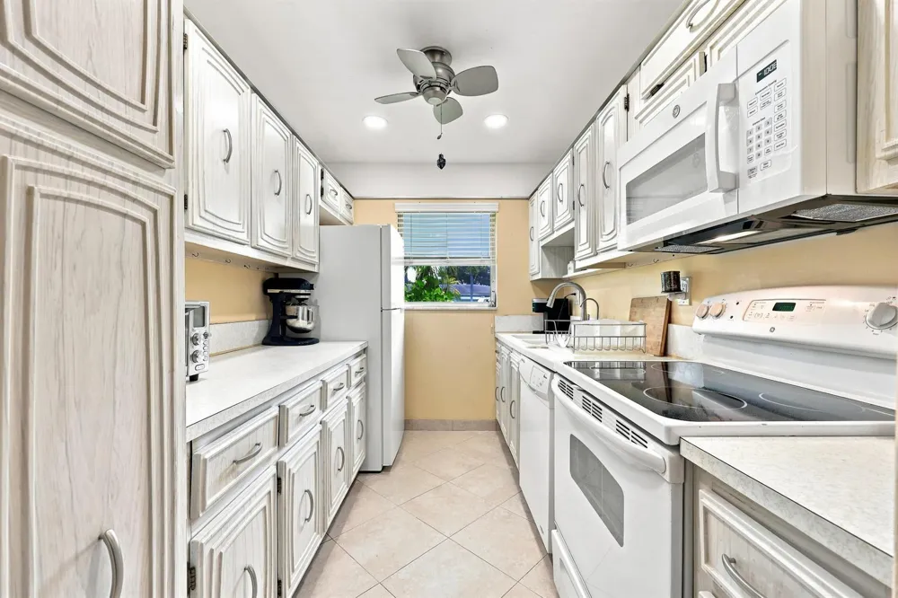 415 High Point Boulevard #B Delray Beach, FL 33445
