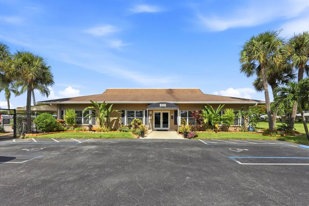 415 High Point Boulevard #B Delray Beach, FL 33445