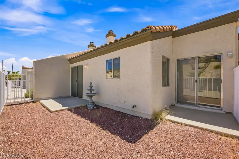 2124 Pebble Creek Lane Laughlin, NV 89029