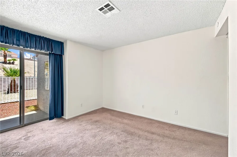 2124 Pebble Creek Lane Laughlin, NV 89029
