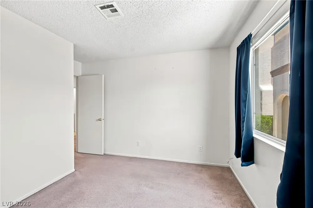 2124 Pebble Creek Lane Laughlin, NV 89029