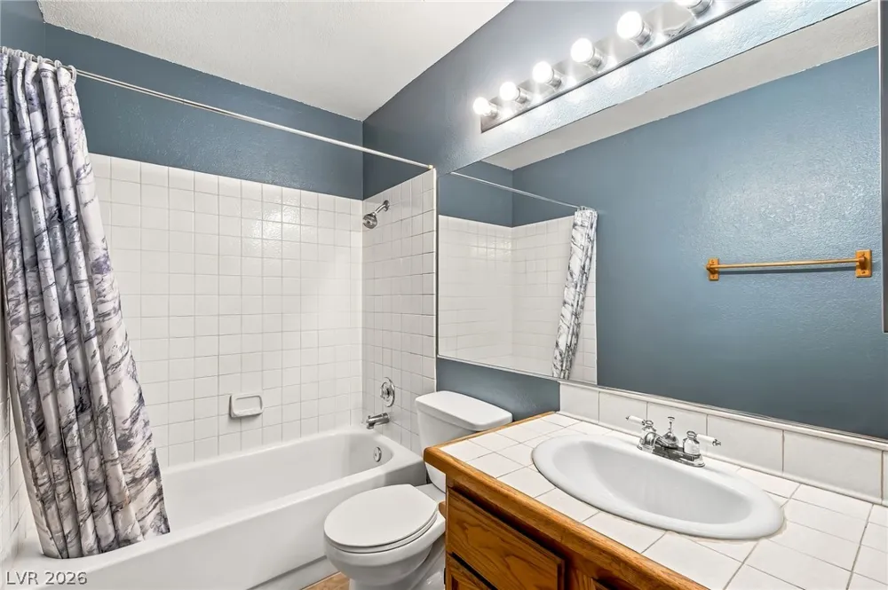 2124 Pebble Creek Lane Laughlin, NV 89029