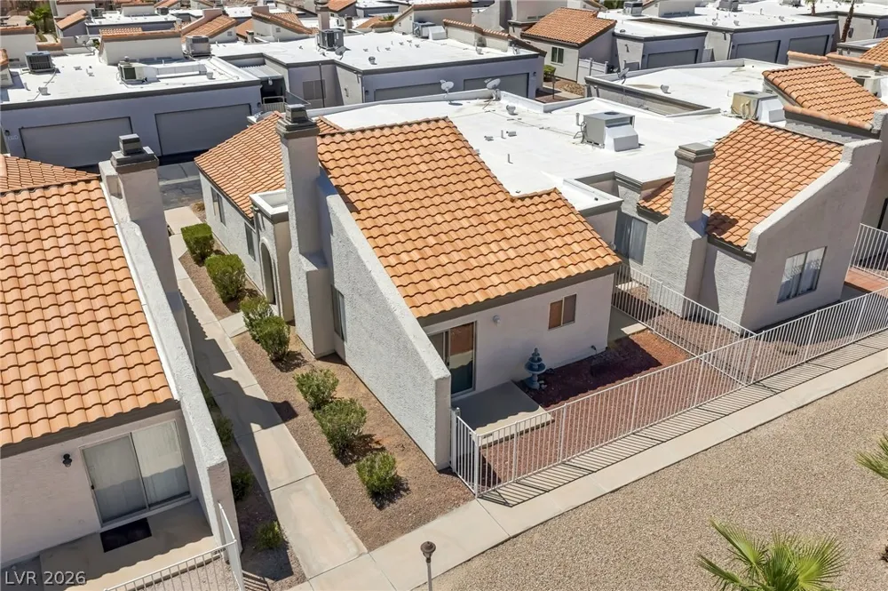 2124 Pebble Creek Lane Laughlin, NV 89029