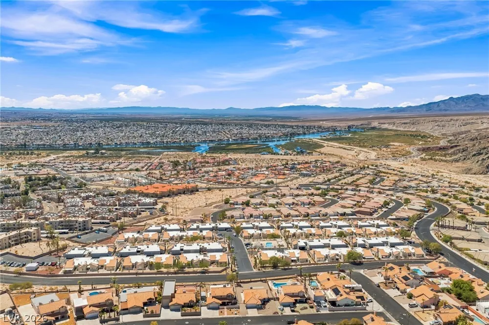 2124 Pebble Creek Lane Laughlin, NV 89029
