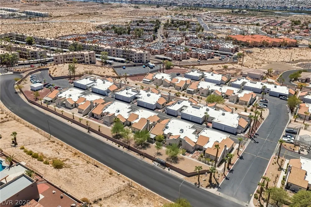2124 Pebble Creek Lane Laughlin, NV 89029
