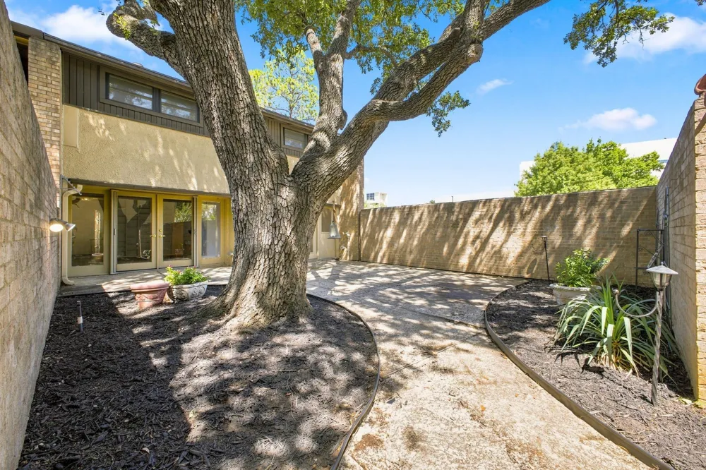 1816 Mojave Place Irving, TX 75061