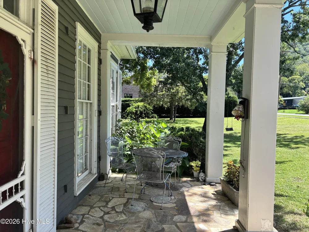 55 Aquone Road Andrews, NC 28901