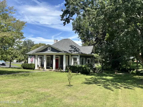 55 Aquone Road